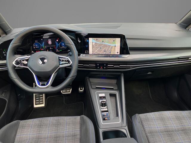 Volkswagen GOLF 1.4eHybrid 180kW/245PK GTE · Panoramadak · Camera · Apple/Android Car Play · Navigatie · Stoelverwarming · Dodehoeksensor ·
