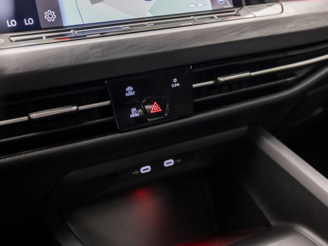 Volkswagen GOLF 1.5 TSI Sport (4 CILINDER, APPLE CARPLAY, MEMORY SEAT, CAMERA, DYNAMISCHE KNIPPERLICHTEN, ALCANTARA, SPORTSTOELEN, GETINT GLAS, KEYLESS START, SFEERVERLICHTING, NIEUWSTAAT)