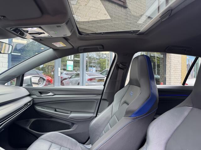 Volkswagen GOLF 2.0 TSI 4Motion R Pano Akra Leer IQ Led