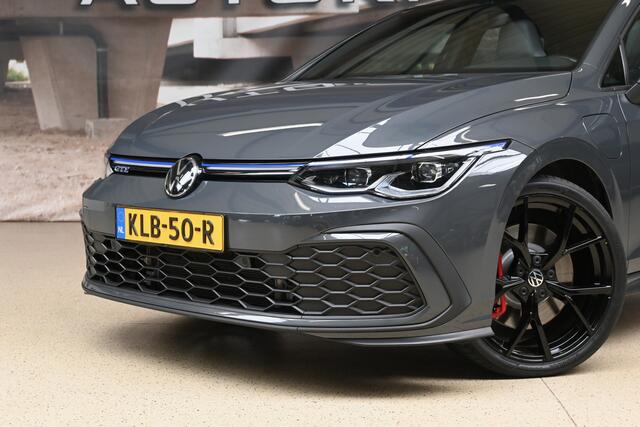 Volkswagen GOLF 1.4 eHybrid 245pk GTE | Leder | Pano | Trekhaak | 100% (Dealer) onderhouden label.