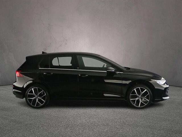 Volkswagen GOLF 50 Edition 1.5 TSI eHybrid 204pk DSG Automaat Trekhaak, Adaptive cruise control, Achteruitrijcamera, LED koplampen, Navigatie, Stoelverwarming