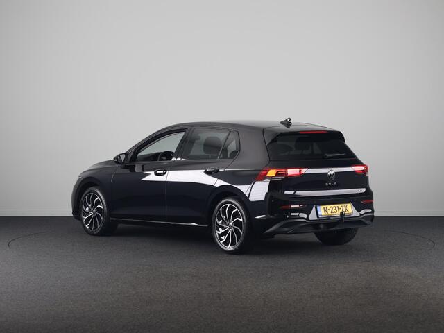 Volkswagen GOLF 1.5 eTSI Style