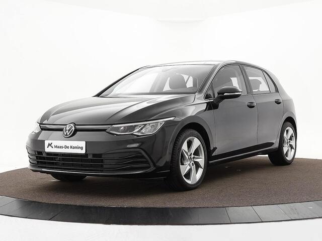 Volkswagen GOLF 1.0 eTSI 110pk DSG Life Business · Camera · Keyless · Dodehoeksensor · Apple/Android Car Play · Clima · Navigatie · Garantie t/m 12-10-2026 of 60.000km