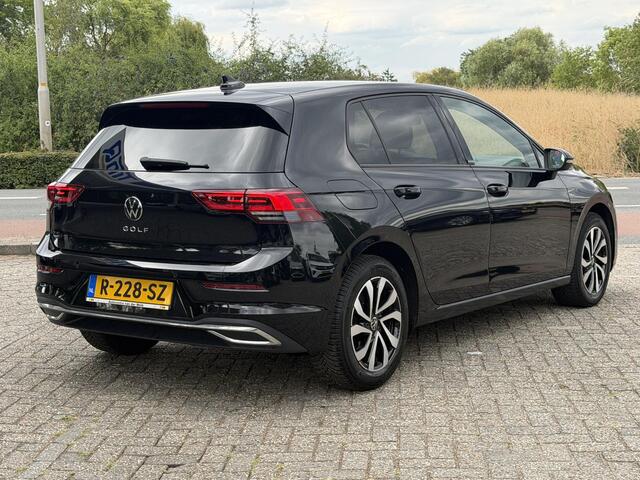 Volkswagen GOLF 1.5 TSI 150 PK! | ACTIVE | NAVI | KLIMA | CRUISE | BOVAG!!