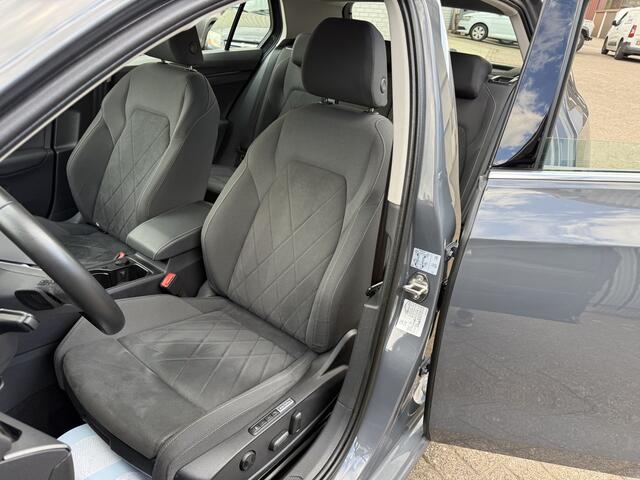 Volkswagen GOLF 1.4 eHybrid