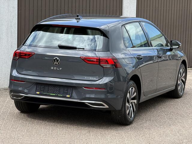 Volkswagen GOLF 1.4 eHybrid