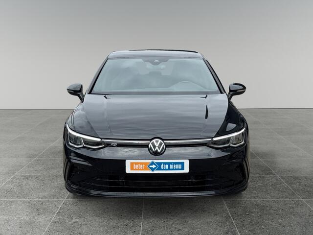 Volkswagen GOLF 1.5 130pk eTSI R-Line Business Parkeersensoren voor en achter | Adaptive Cruise Control | Automarische airconditioning 'Climatronic'
