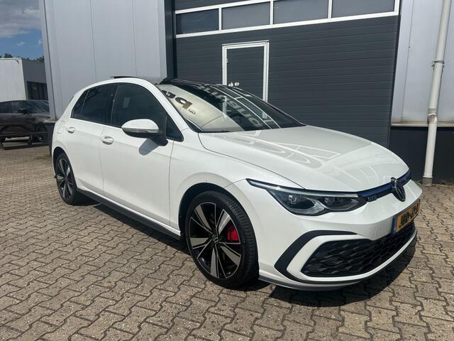Volkswagen GOLF 1.4 eHybrid GTE 2021 *Leer *Pano *Adaptive *IQ light *18inch *Trekhaak