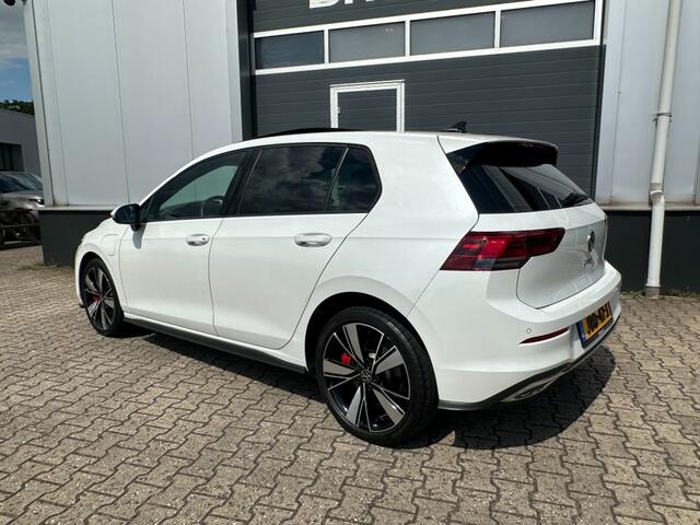 Volkswagen GOLF 1.4 eHybrid GTE 2021 *Leer *Pano *Adaptive *IQ light *18inch *Trekhaak