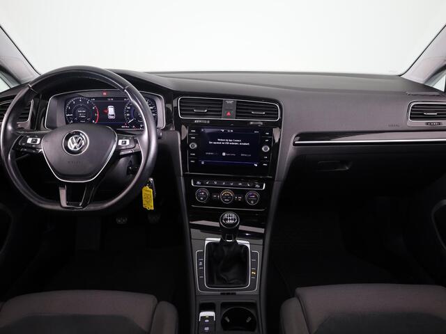 Volkswagen GOLF Variant 1.0 TSI Highline 115PK | Panoramadak | Digitaal dashboard | Navigatie | Stoelverwarming