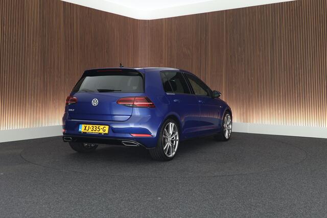 Volkswagen GOLF 1.0 TSI 110pk DSG R-Line Highline Trekhaak LED Camera Virtual cockpit Adaptive cruise Stoelverwarming
