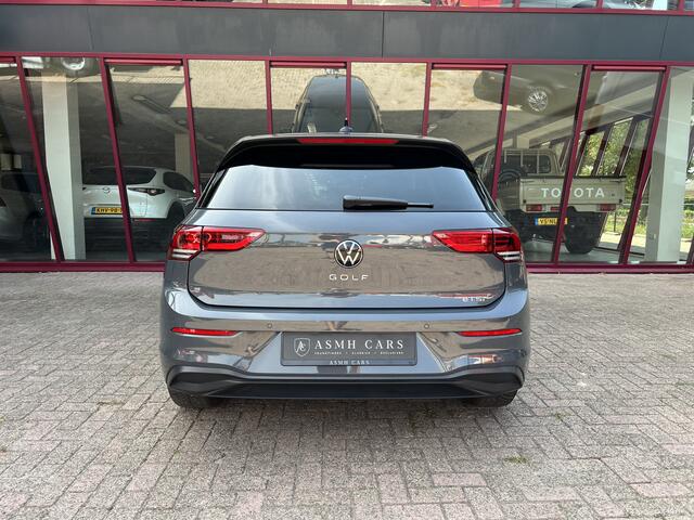 Volkswagen GOLF 1.5 eTSI Style | Carplay | ACC | PDC | Camera | Virtual | Stoel/Stuurverw. | Sfeerverlichting |