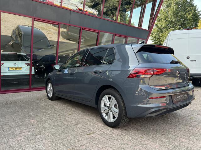 Volkswagen GOLF 1.5 eTSI Style | Carplay | ACC | PDC | Camera | Virtual | Stoel/Stuurverw. | Sfeerverlichting |