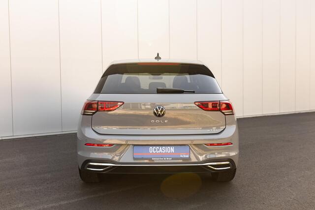 Volkswagen GOLF 1.5 eTSI R-Line Business+