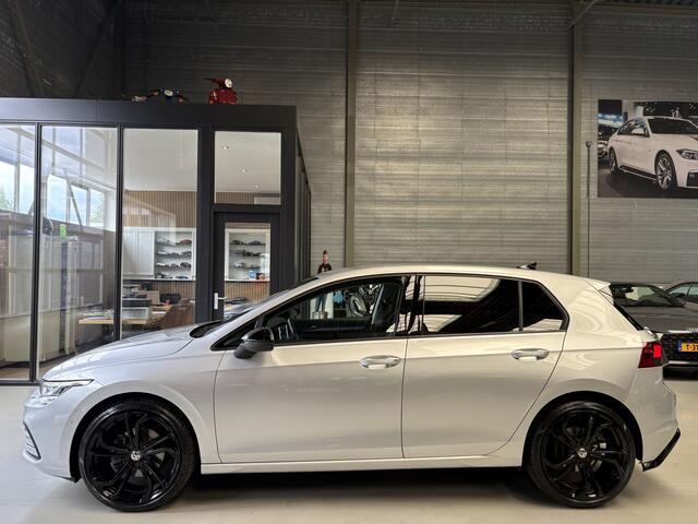 Volkswagen GOLF 1.5 eTSI 19inch, Sfeerverlichting, Led