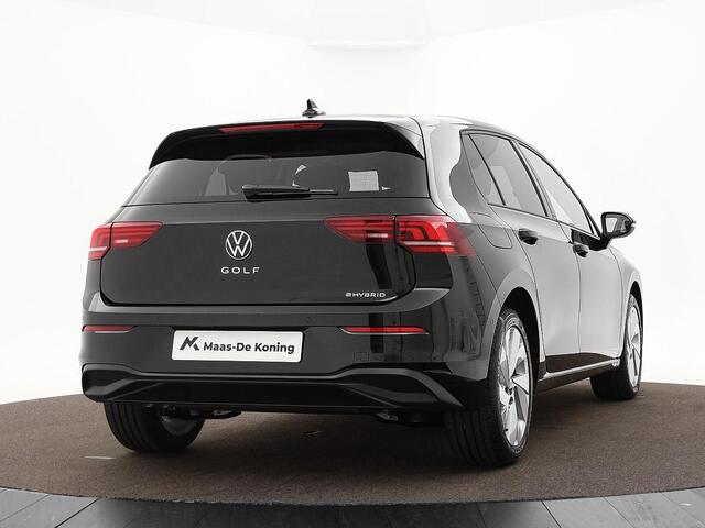 Volkswagen GOLF Life Edition 1.5 eHybrid 204 PK 6 versn. DSG · Draadloze telefoonlader · Achteruitrijcamera · Prijs is inclusief inruilpremie · MEGA SALE
