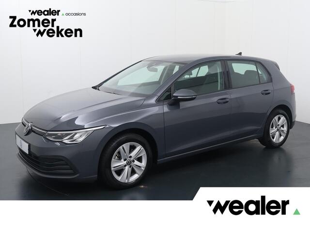 Volkswagen GOLF 1.0 eTSI Life | 110 PK | Automaat | Adaptive Cruise Control | Achteruitrijcamera | Climate control | LED verlichting | Navigatiesysteem | Apple Carplay/Android Auto |