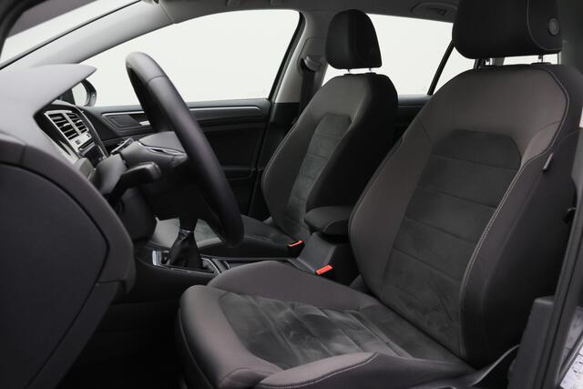 Volkswagen GOLF Variant 1.5 TSI Comfortline Business ACC, Apple Carplay, Sportstoelen, Climate, PDC