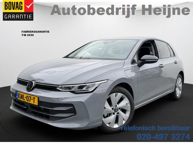 Volkswagen GOLF 1.5 eHybrid 204PK PLUG IN. LIFE CAMERA/NAVI/HEAD-UP/CARPLAY
