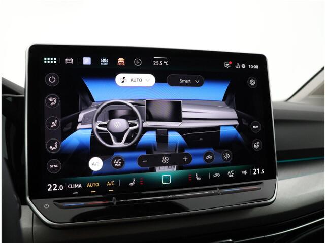 Volkswagen GOLF Life Edition 1.5 eHybrid 204 PK 6 versn. DSG · Draadloze telefoonlader · Achteruitrijcamera · Privatelease Van 594,- voor  472,- obv 24 maanden! · Prijs is inclusief inruilpremie · MEGA SALE