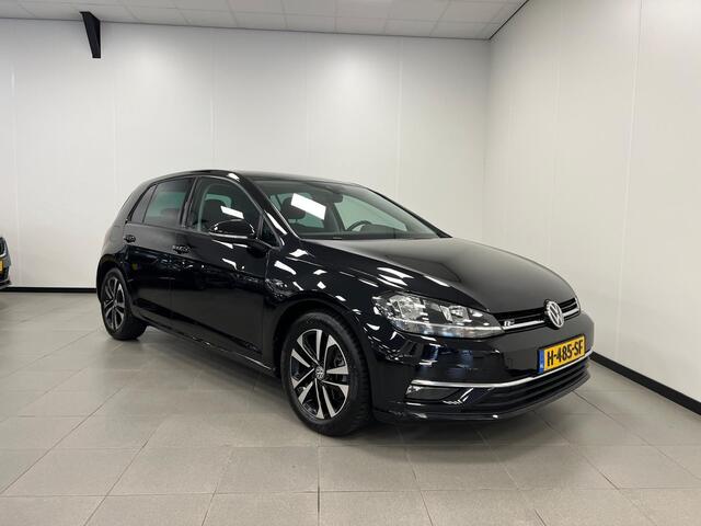 Volkswagen GOLF 1.5 TSI Highline / STOELVERW. / DSG AUTOMAAT / NAVI / TREKH. /