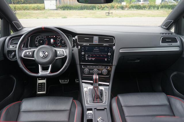 Volkswagen GOLF 2.0 TSI GTI TCR 290PK DSG Panodak Akra DCC Dynaudio ACC Carplay