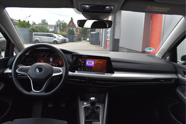 Volkswagen GOLF 1.0 TSI Life Business Massage+Memory, Head-up, Adaptive cruise, Camera, Stoel/stuurverwarming