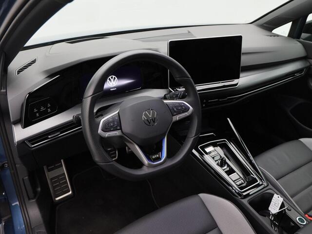Volkswagen GOLF 1.5 TSi 272 Pk Automaat eHybrid GTE | Panoramadak | Matrix LED | Head-Up Display | Stoel- & Stuurverwarming | Stoel koeling | Camera | Draadloos Laden | Trekhaak | 23.682 Km!