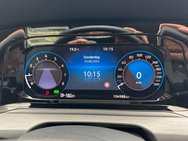 Volkswagen GOLF Variant 1.5 eTSI ACT DSG Style Camera ACC IQ.Light App-Connect Navi