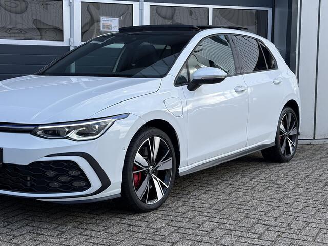 Volkswagen GOLF 1.4 eHybrid GTE | Pano | Camera | Keyless | Sensoren | LED |