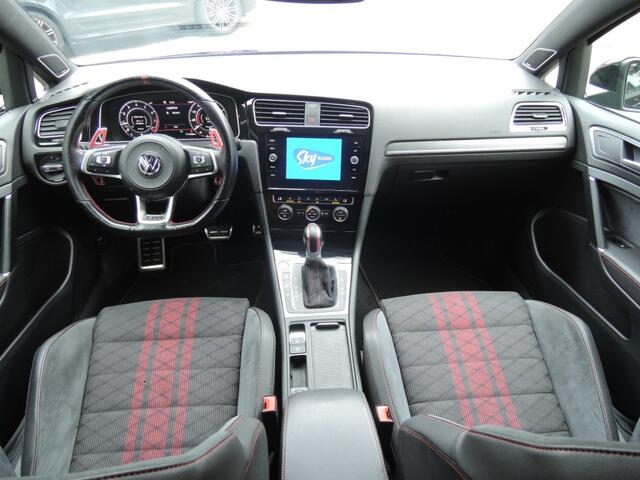 Volkswagen GOLF 2.0 TSI GTI TCR Akra Pano Dyna Camera Acc Lane Blis