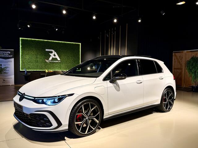 Volkswagen GOLF 1.4 eHybrid GTE Pano|Camera|Keyles|Nav|Trekhaak|IQ