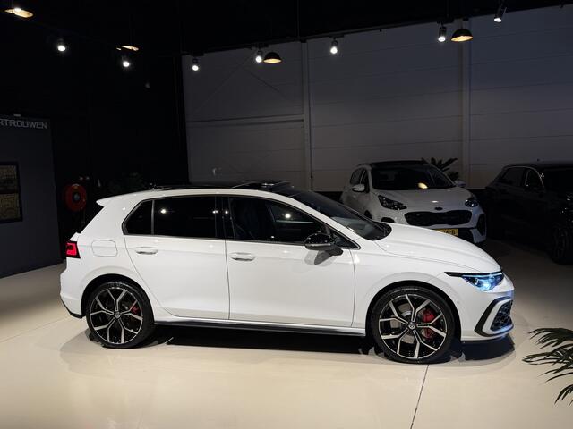 Volkswagen GOLF 1.4 eHybrid GTE Pano|Camera|Keyles|Nav|Trekhaak|IQ