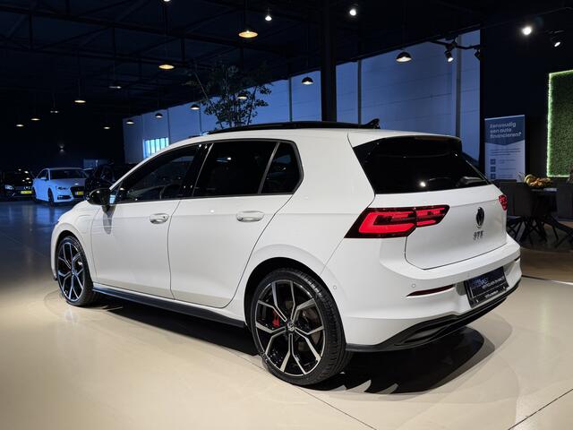 Volkswagen GOLF 1.4 eHybrid GTE Pano|Camera|Keyles|Nav|Trekhaak|IQ