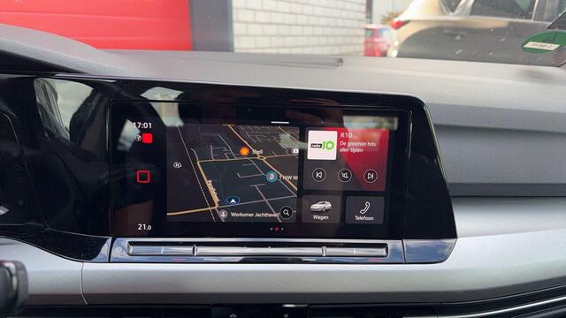 Volkswagen GOLF 1.0 TSI Life CARPLAY / CLIMA / PDC V+A / LED / TREKHAAK / LANE ASS / 6 VERSN