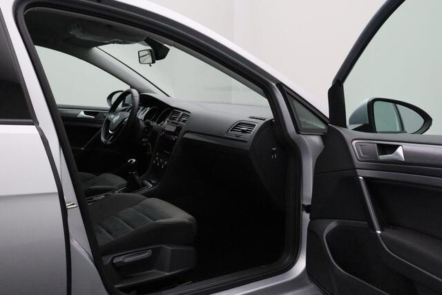 Volkswagen GOLF 1.0 TSI Comfortline Business 2019 NAP | Navigatie | Ergoactive | Stoelverwarming | Climate control | Cruise control |