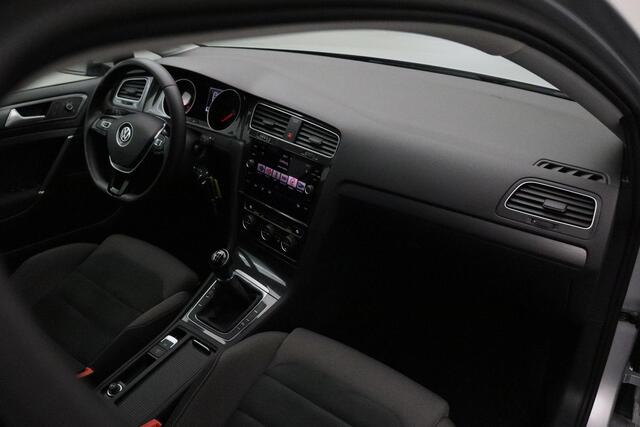 Volkswagen GOLF 1.0 TSI Comfortline Business 2019 NAP | Navigatie | Ergoactive | Stoelverwarming | Climate control | Cruise control |