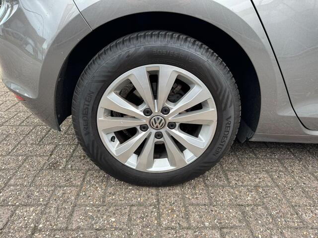 Volkswagen GOLF 1.0 TSI Comfortline | 3e eigenaar | Navigatie | Airco | Elektrische ramen | APK tot 24-01-2027 | NAP |