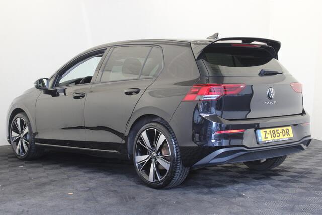 Volkswagen GOLF 1.5 eTSI Style