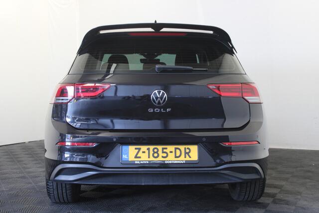 Volkswagen GOLF 1.5 eTSI Style