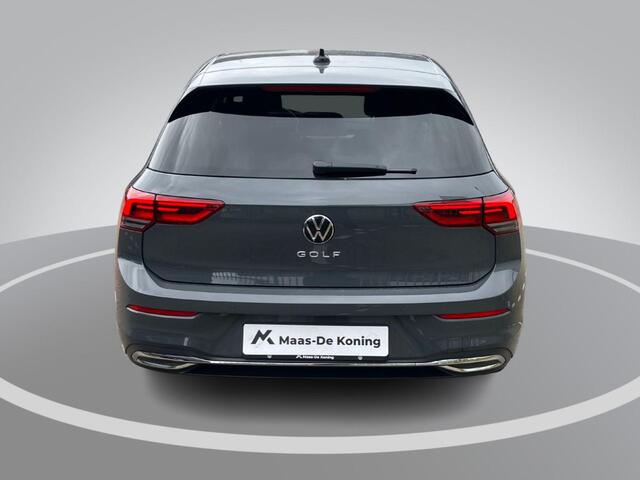 Volkswagen GOLF 1.5TSI/150PK Active · Navigatie · Camera + Parkeersensoren · Apple Carplay/Android Auto · Garantie t/m 08-12-2027 of 100.000km