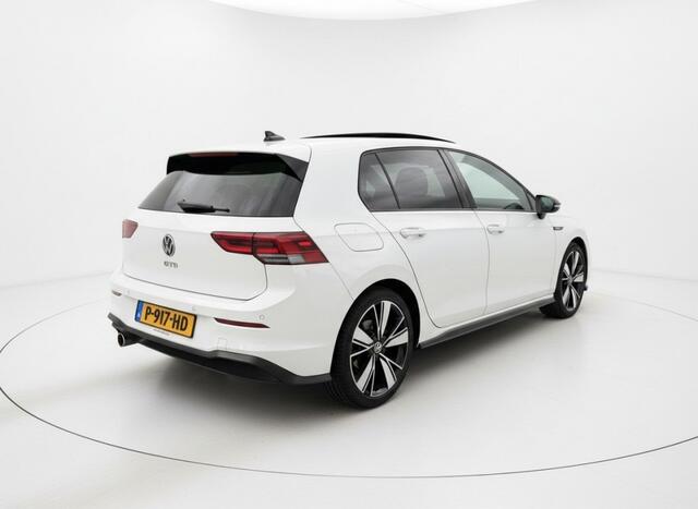 Volkswagen GOLF 2.0 TDI GTD. PANO, CARPLAY, ACC.