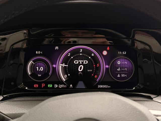 Volkswagen GOLF 2.0 TDI GTD. PANO, CARPLAY, ACC.