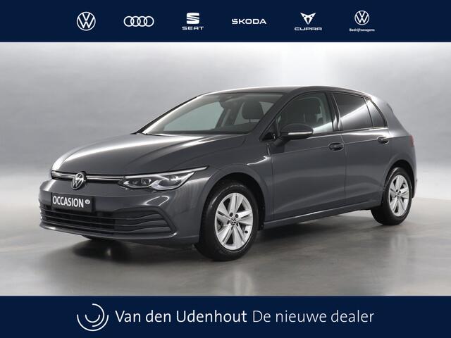 Volkswagen GOLF 1.5 TSI 130pk Life Business / Camera / LED Plus / Stoelverwarming