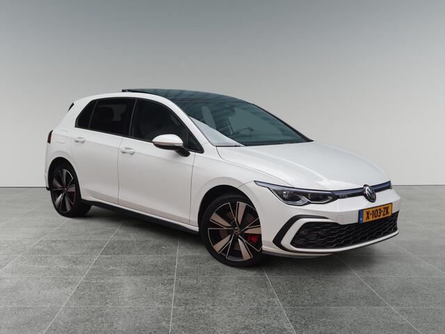 Volkswagen GOLF GTE 1.4 eHybrid 245pk DSG | NAVI | SCHUIF/KANTELDAK | TREKHAAK | CLIMA | CAMERA |