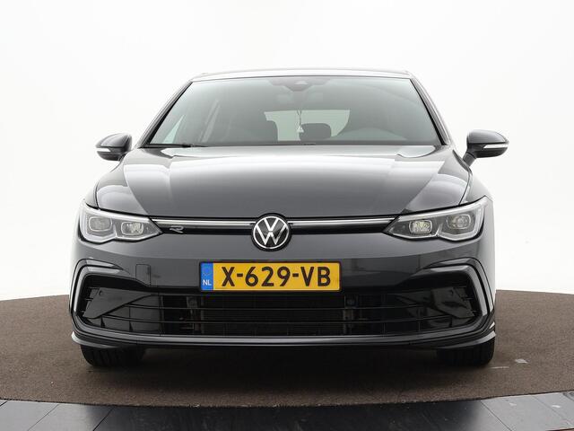 Volkswagen GOLF 1.5 eTSI 130pk DSG R-Line · Apple/Android Car Play · P-Sensoren · Navigatie · Sfeerverlichting · 17 Inch · Garantie t/m 12-02-2028 of 100.000km