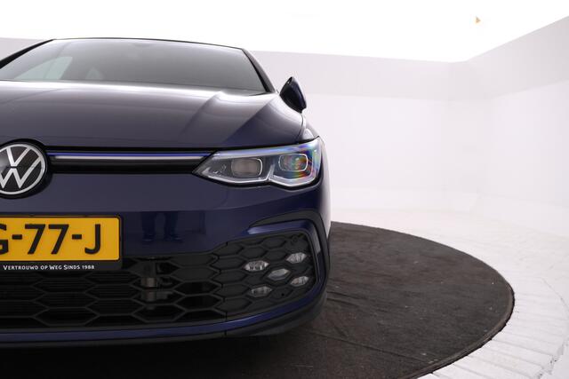 Volkswagen GOLF 1.4 eHybrid GTE Panorama, Apple carplay, Navigatie