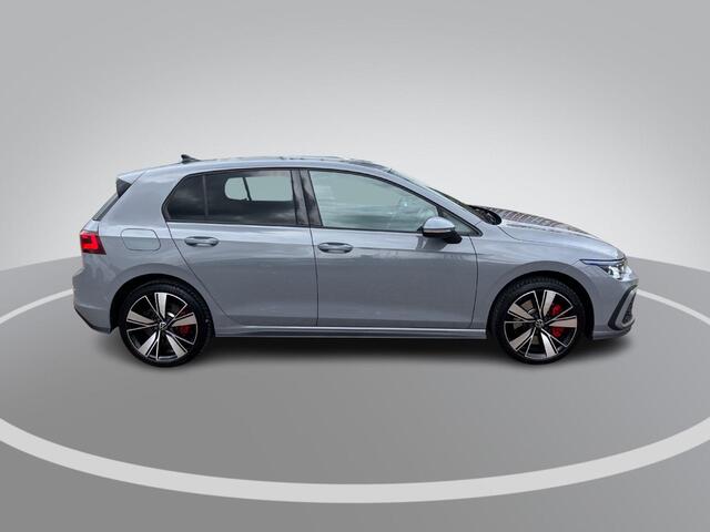 Volkswagen GOLF 1.4 eHybrid 245pk GTE · Navigatie · Camera + Parkeersensoren · Stoel- & stuurverwarming · Apple/Android Car Play · Trekhaak ·