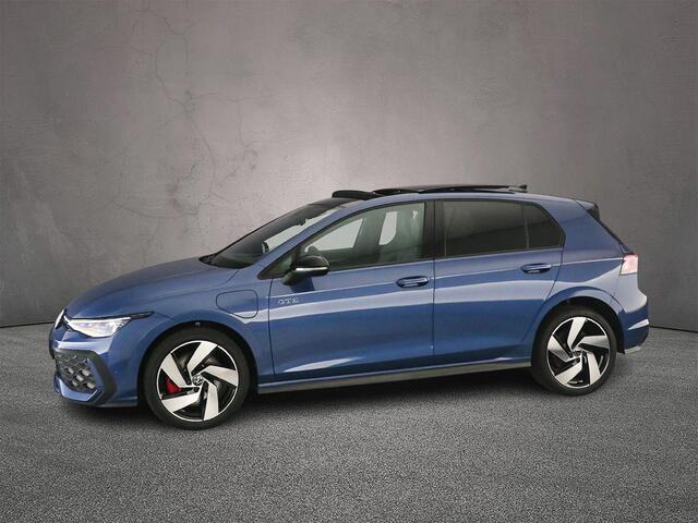 Volkswagen GOLF GTE 1.5 TSI eHybrid 272pk DSG Automaat Trekhaak, Panoramadak, Lederen bekleding, Black Style, LED matrix koplampen, Adaptive cruise control