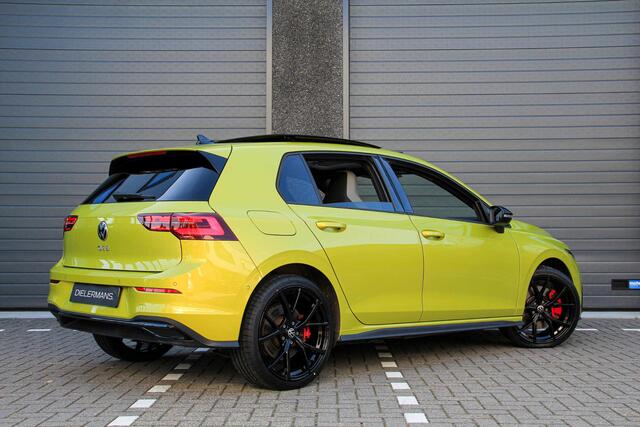 Volkswagen GOLF 1.4 eHybrid GTE | Pano | Vol Leder | Head up | IQ | Elektr. trekhaak | Black Style | 19' Estoril | LED verstralers onderbumper | Uniek > Letterlijk full option | Yellow metallic